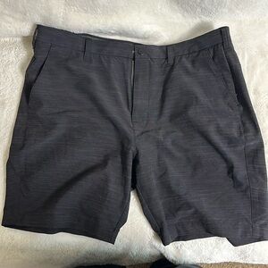 Apt 9 men’s shorts